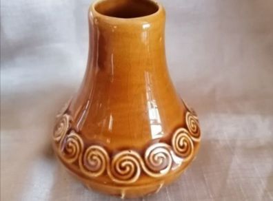 Vintage retro 70's ceramic posy vase from St. Michael's House, Dublin.