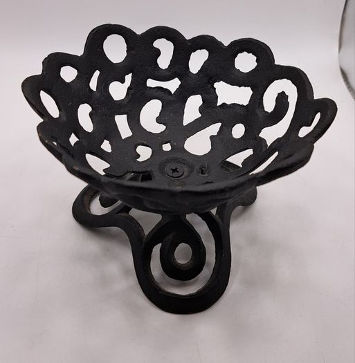 cast iron Small bowl