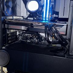 Gaming PC + Peripherals