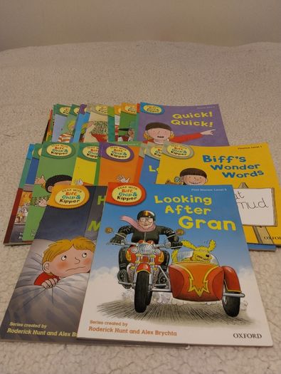 Biff, Chip & Kipper, Read With Oxford Early Readers story books collection
