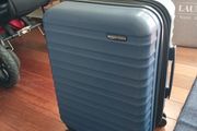 cabin suitcase with extension space, in perfect condition wheels zipps handle working order, almost new, bought for 65 eu in Amazon