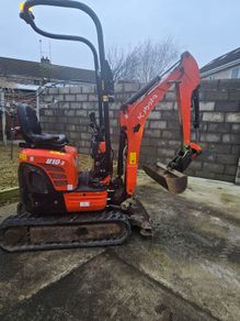 Kubota UB10-3 Mini Digger