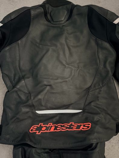 Alpinestars Tech Leather Jacket & Missile V2 Leather Pants - Matching 2-Piece Suit - Excellent Condition