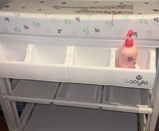 baby changer