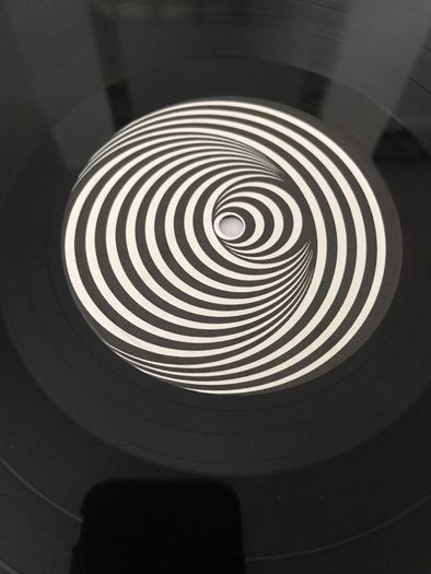 Status Quo 'On The Level' Vertigo swirl label 1975