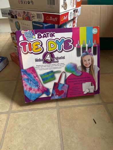 tie dye set
