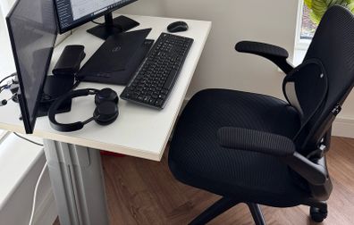Complete Home Office Setup (Desk &Ergonomic Chair )