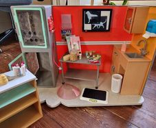 our generation vet clinic with accessories