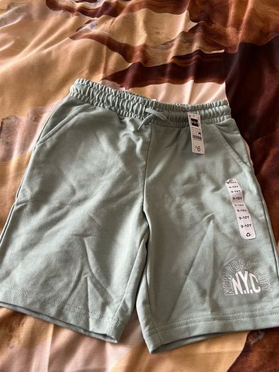 Boys short age 9/10