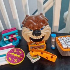 Boggle,Buster's Bone