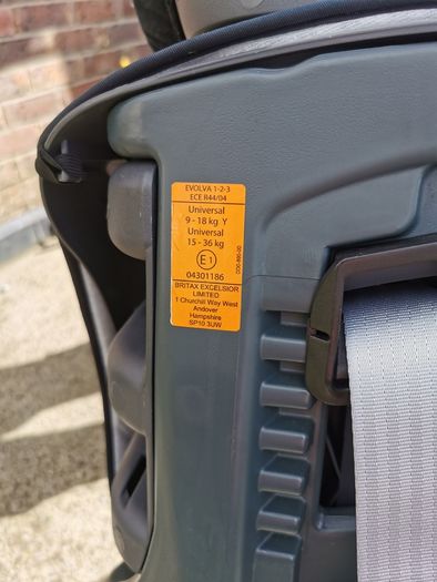 Car seat 9-36kg
