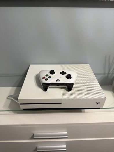 X-box One S