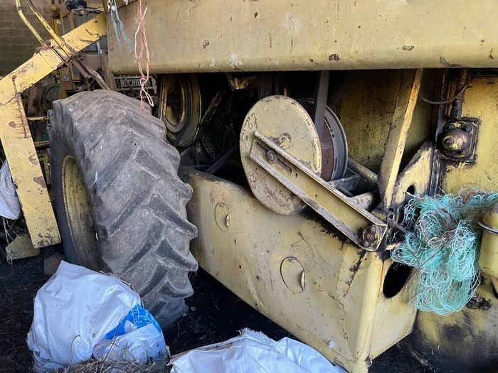 New Holland Clayson M135