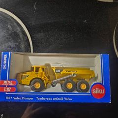 Siku 1877 Volvo Dumper