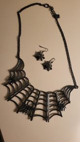 Gothic style Cobweb necklace & earrings set