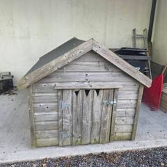 Dog Kennel House