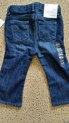 Brand new baby gap jeans size 12-18 months