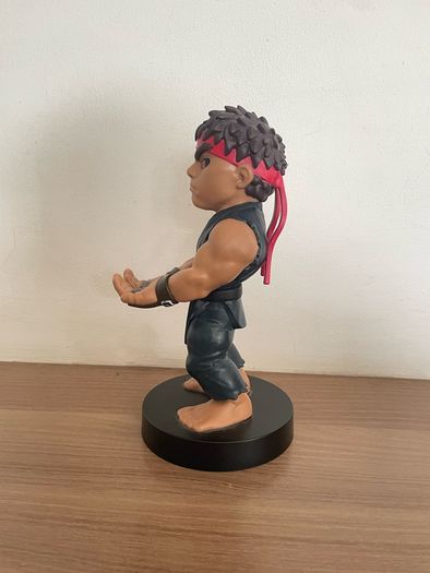 Cableguys Street Fighter Evil Ryu Gaming Controller and Phone Holder Stand Figure