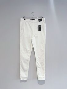 New Dunnes Stores High-Waisted White Jeggings