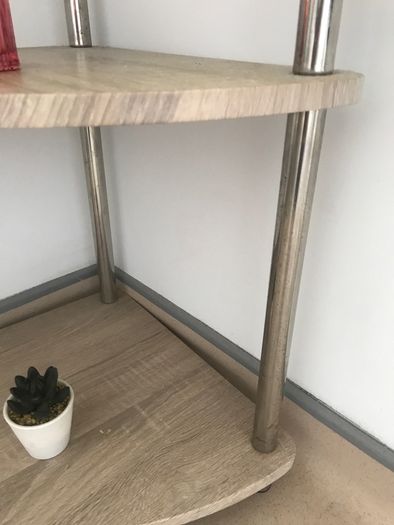 Corner Shelf Unit in mint condition