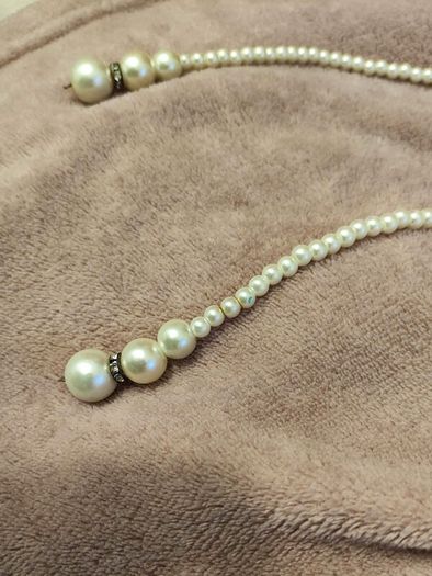 Elegant Pearl Beaded Necklace Vintage Style