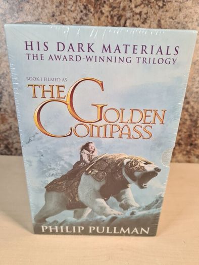 The Golden Compass Book trilogy boxset fiction BRAND NEW SEALED