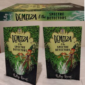 Demelza & The Spectre Detectors By Holly Rivers