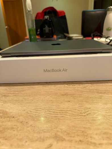 Macbook
