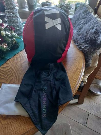 New Never Used Helmet With Gloves And Neck Wind Block Scarf.