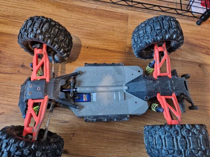 Traxxas Hoss