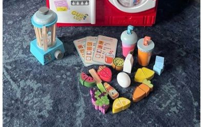 Wooden Bluey smoothie set