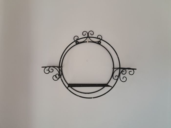 Vintage Oriental Motif Round Metal Shelf Unit
