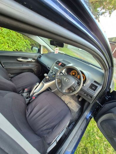 2007 Toyota Auris