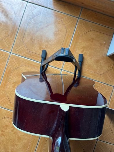 guitar very good condition