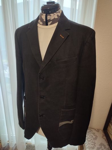 Men's denim jacket