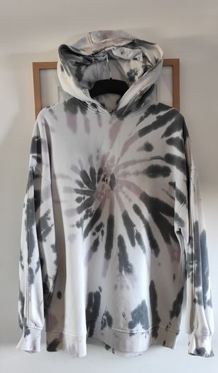 H&M Printed hoodie. Size S