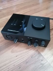 Komplete Audio 1