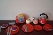 Toy kitchen set