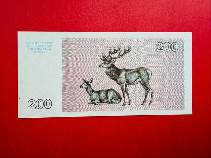 Lithuania  200  TALONU  1993  . Pick  45  SCARCE. Uncirculated
