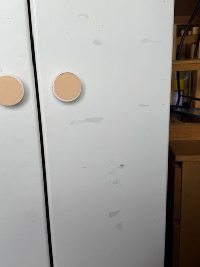 white wardrobe