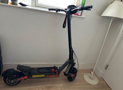 Brand New condition, only one month old, Kukirin G2, with Bill and warranty.