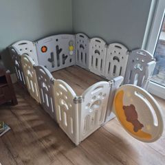 Playpen with Safety Gate