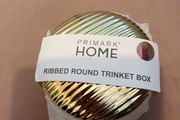 Gold ceramic trinket box