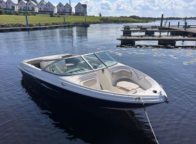 Speed Boat