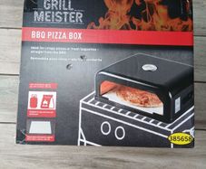 GrillMeister BBQ Pizza Box