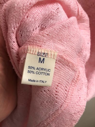 Pink top (medium)