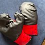 childrens boxing gloves and pads Image 5