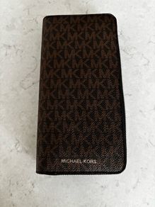 Brand new Michael Kors Wallet