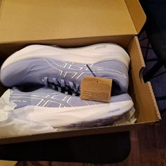 asics trainers