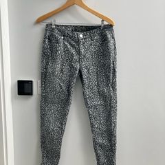 Michael Kors Izzy Skinny Grey Leopard Print Jeans Petite